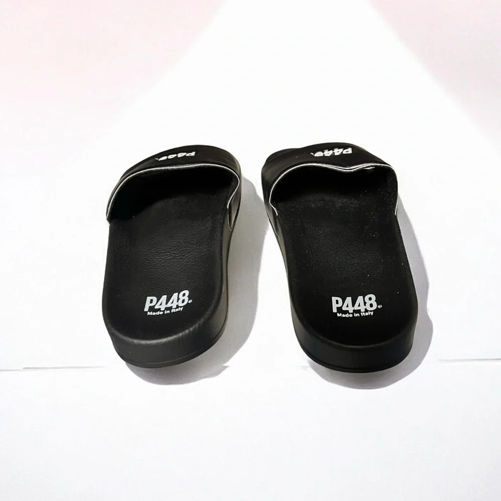 P448 slide sandal